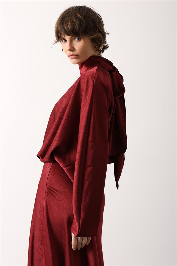 RYN BACK TIED LONG SATIN DRESS - Burgundy - Guildford
