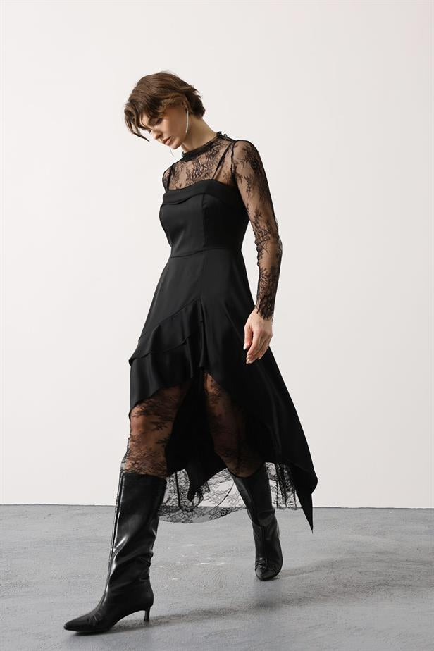RYN ASYMMETRIC LACE DETAIL SATIN DRESS - Black - Del Rio