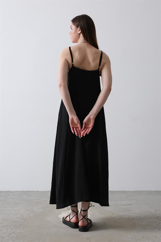 RYN Hanging Long Bell Dress - Black - Rubí