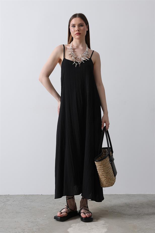 RYN Hanging Long Bell Dress - Black - Rubí