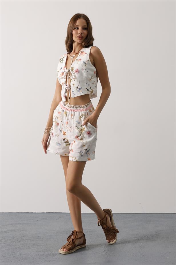 RYN Bohemian Patterned Lace-Up Vest - Flower Printed - Baytown