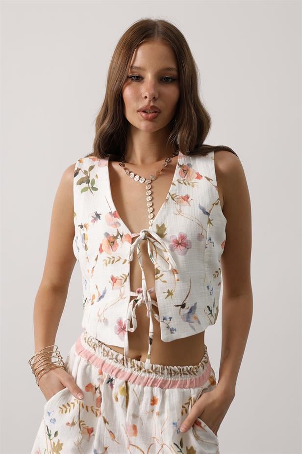 RYN Bohemian Patterned Lace-Up Vest - Flower Printed - Baytown