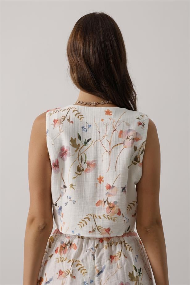 RYN Bohemian Patterned Lace-Up Vest - Flower Printed - Baytown