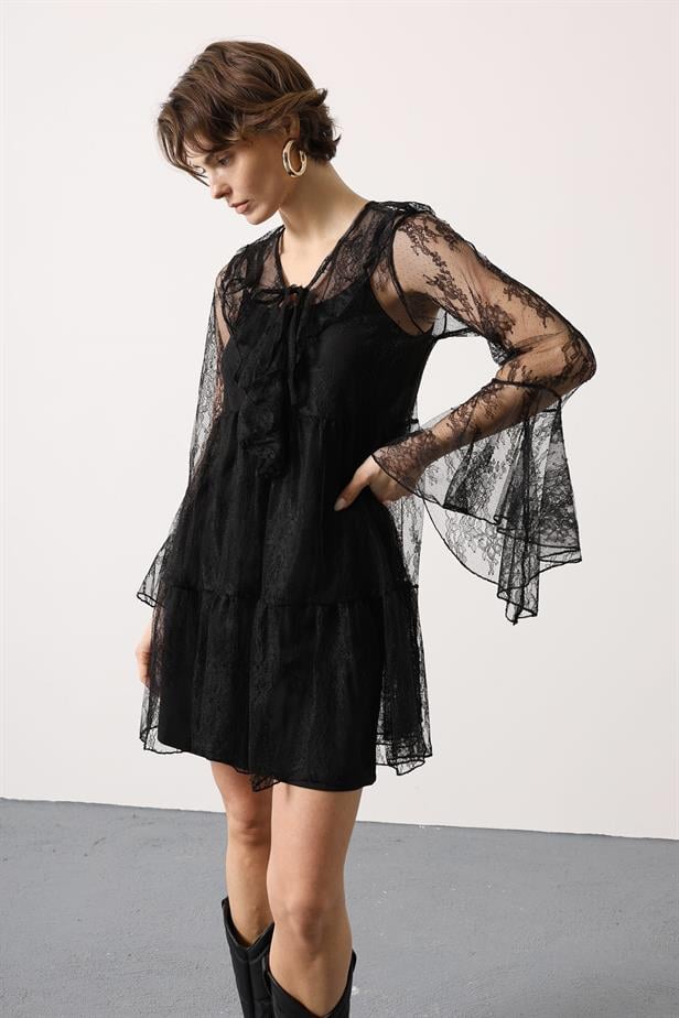 RYN LACE DRESS - Black - Venlo