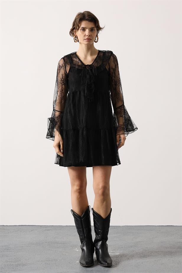 RYN LACE DRESS - Black - Venlo
