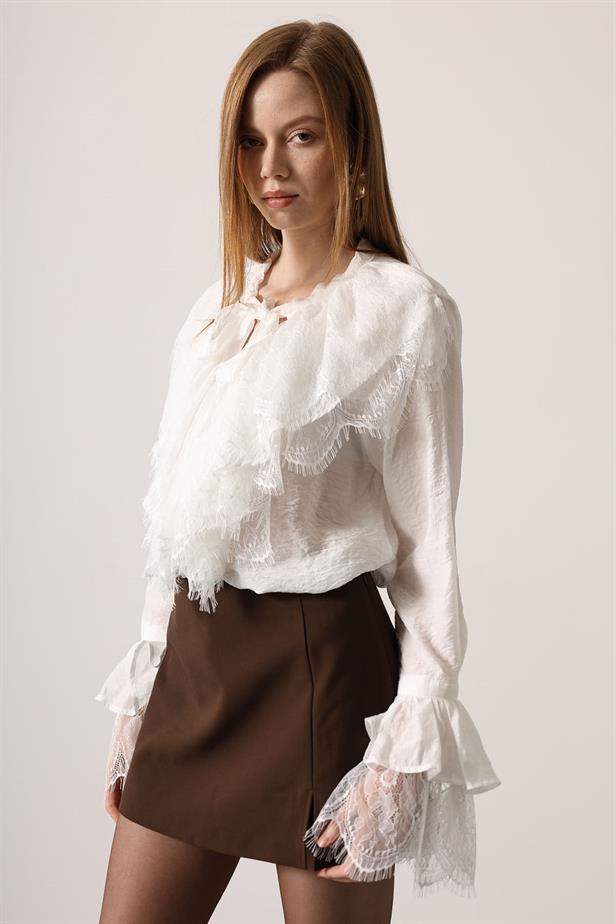 RYN LACE FRENCH SHIRT - White - Warrington