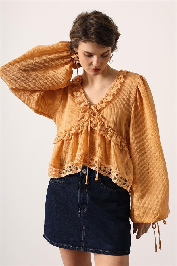 RYN LACE LONG SLEEVE BLOUSE - Mustard - Fredericton
