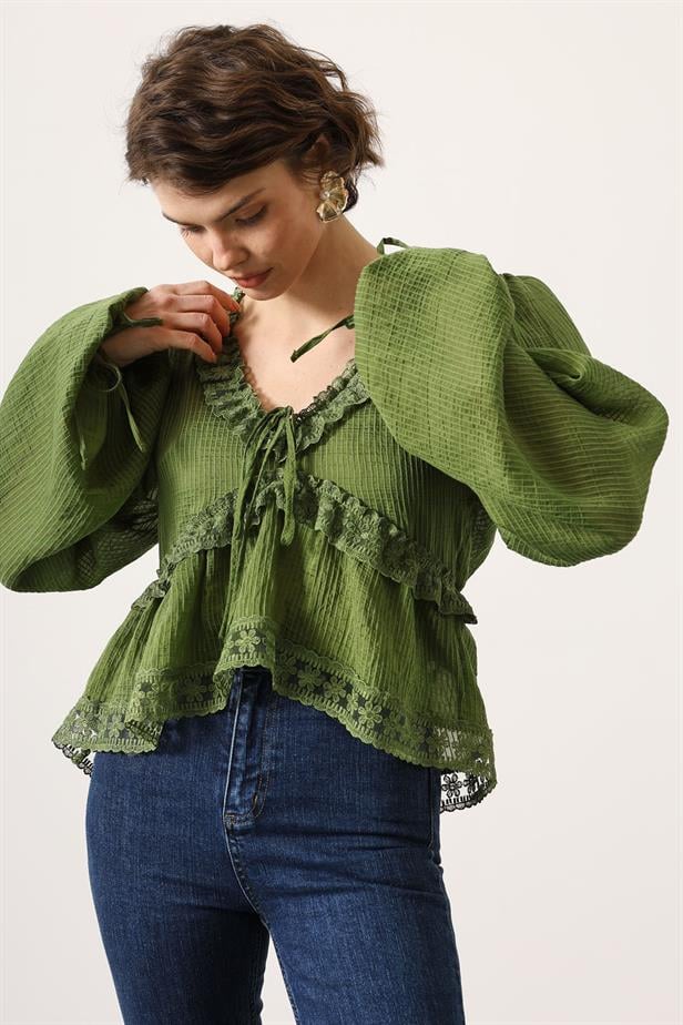 RYN LACE LONG SLEEVE BLOUSE - Green - Beaverton