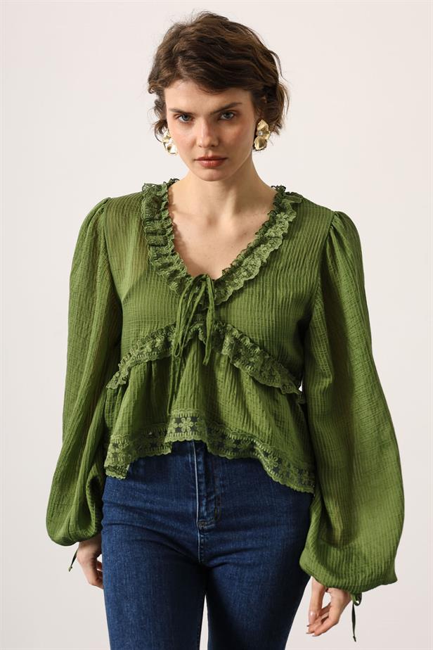 RYN LACE LONG SLEEVE BLOUSE - Green - Beaverton
