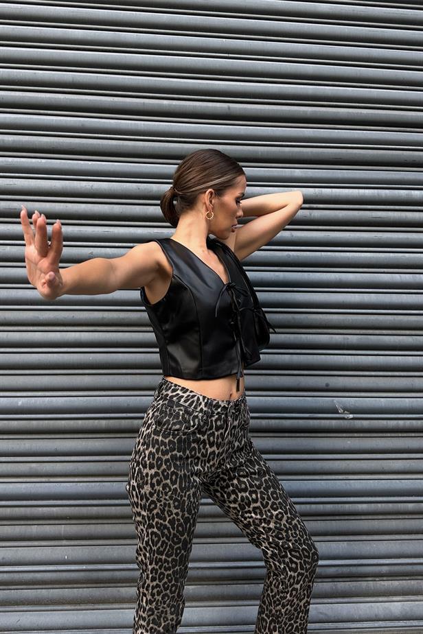RYN Leather Vest - Black - Castellón de la Plana