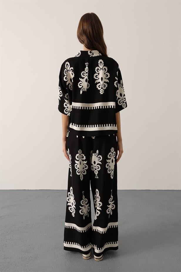 RYN Patterned Short Sleeve Shirt Suit - Black - Chemnitz