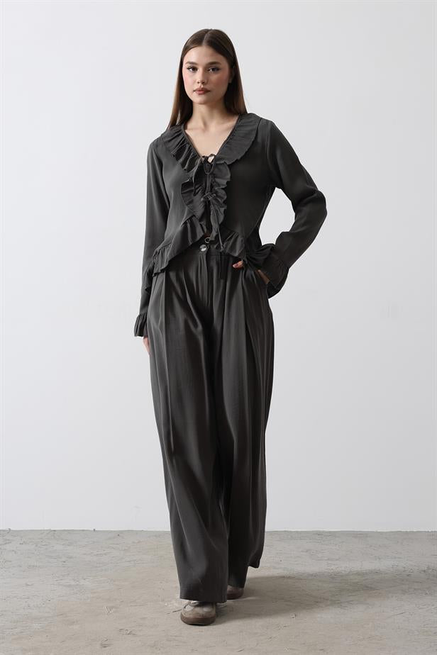 RYN Ruffle Detail Blouse Pants Suit - Anthracite - Oshkosh