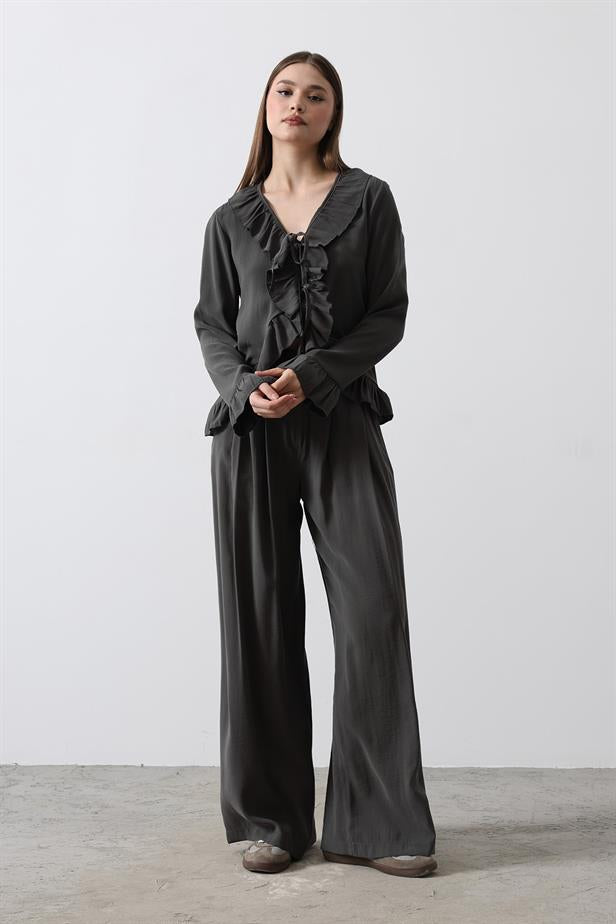 RYN Ruffle Detail Blouse Pants Suit - Anthracite - Oshkosh