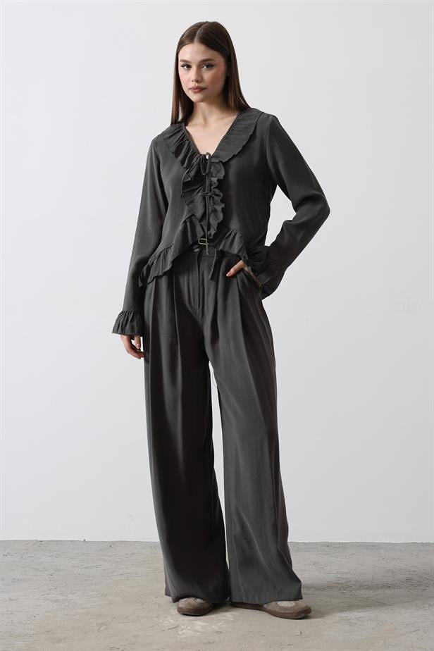 RYN Ruffle Detail Blouse Pants Suit - Anthracite - Oshkosh