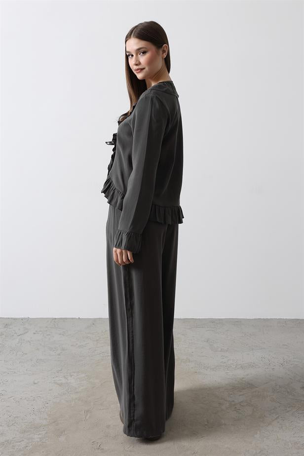 RYN Ruffle Detail Blouse Pants Suit - Anthracite - Oshkosh