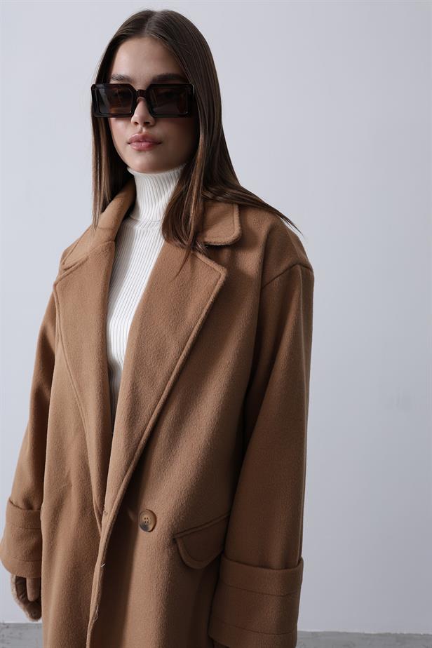 RYN Wide Sleeve Oversized Coat - Light Brown - Panevėžys