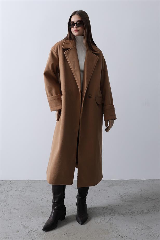 RYN Wide Sleeve Oversized Coat - Light Brown - Panevėžys