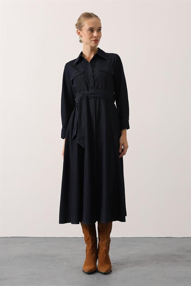 RYN KEMERLİ UZUN DENİM ELBİSE - Lacivert - Daugavpils