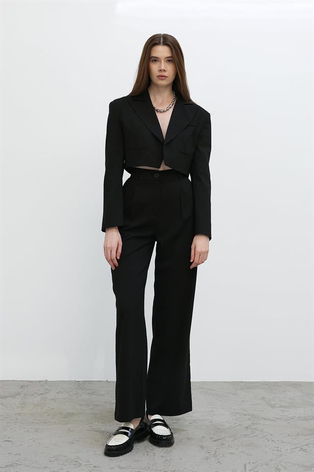RYN Short Jacket Suit - Black - Beverwijk