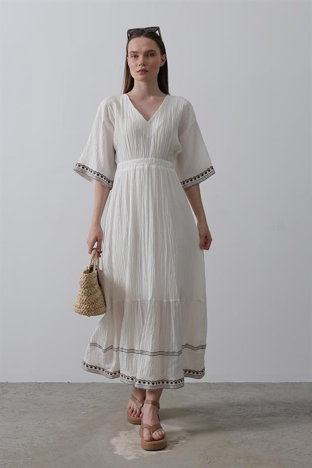 RYN Sleeve Skirt Embroidered Dress - White - Roncaglia