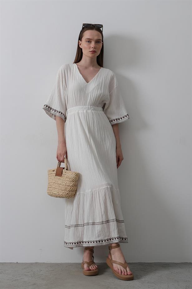 RYN Sleeve Skirt Embroidered Dress - White - Roncaglia