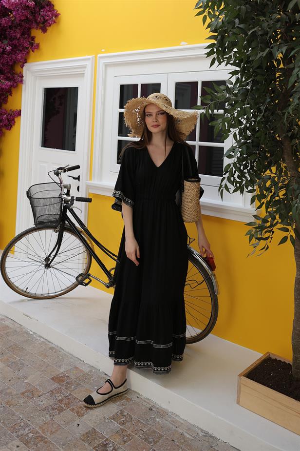 RYN Sleeve Skirt Embroidered Dress - Black - Bozeman