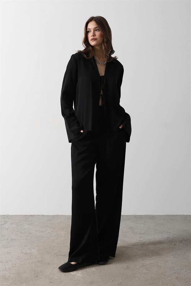 RYN Front Pleated Blouse and Pants Set - Black - Úbeda