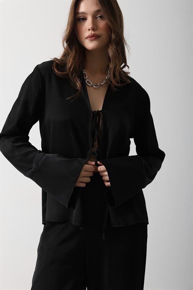 RYN Front Pleated Blouse and Pants Set - Black - Úbeda