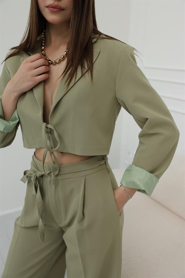 RYN Lace-Up Jacket Suit - Green - Weinheim