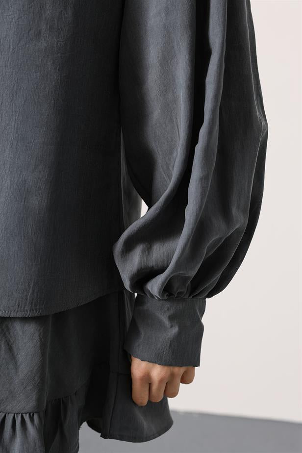 RYN OVERSIZED SLEEVE DETAIL SHIRT - Gray - Bridgeport