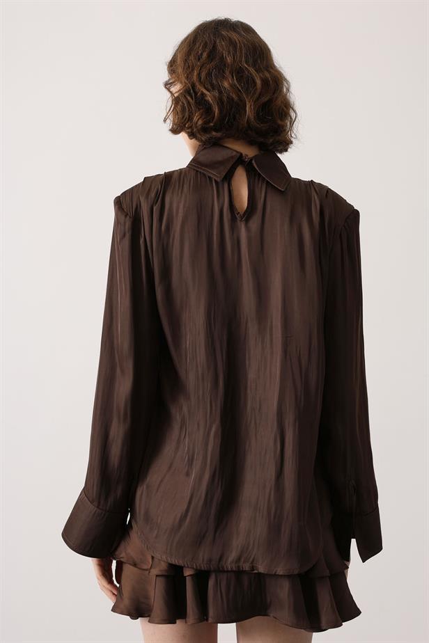 RYN SATIN PILE DETAILED BLOUSE - Brown - Delray Beach