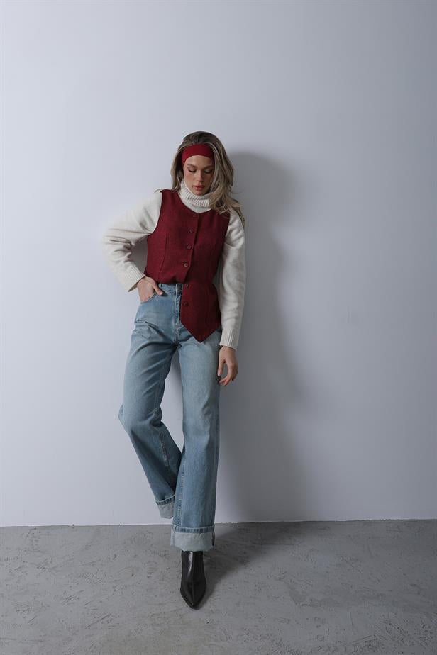 RYN Zero Collar Vest - Burgundy - Nampa
