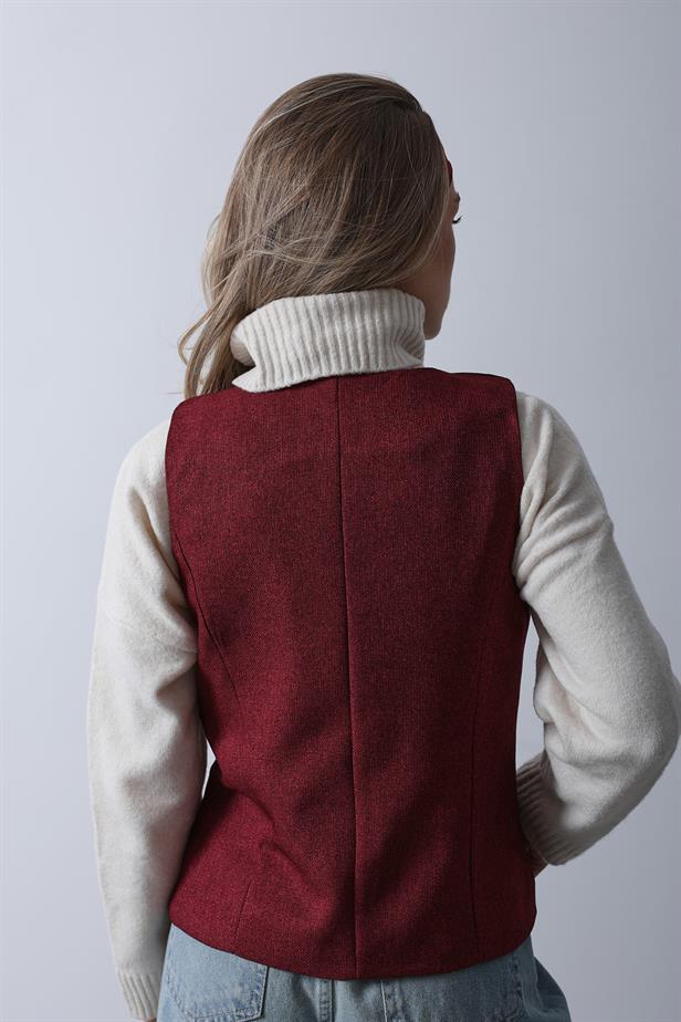 RYN Zero Collar Vest - Burgundy - Nampa