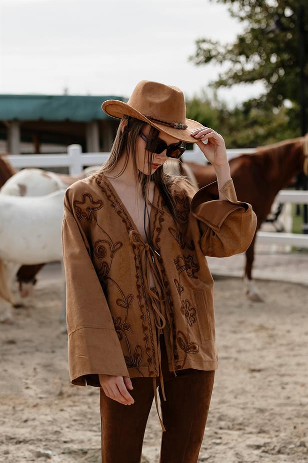 RYN Suede Jacket with Fringes - Camel - Sindelfingen