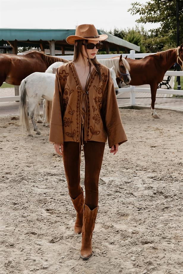 RYN Suede Jacket with Fringes - Camel - Sindelfingen