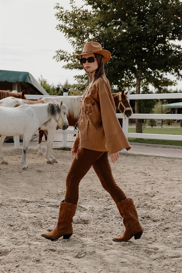 RYN Suede Jacket with Fringes - Camel - Sindelfingen