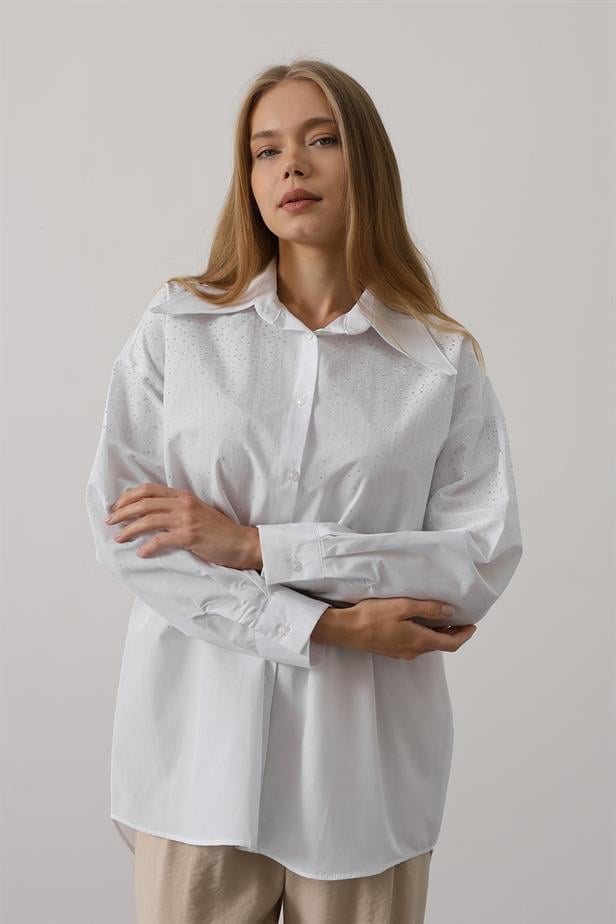 RYN Studded Pointed Collar Shirt - White - Carrara