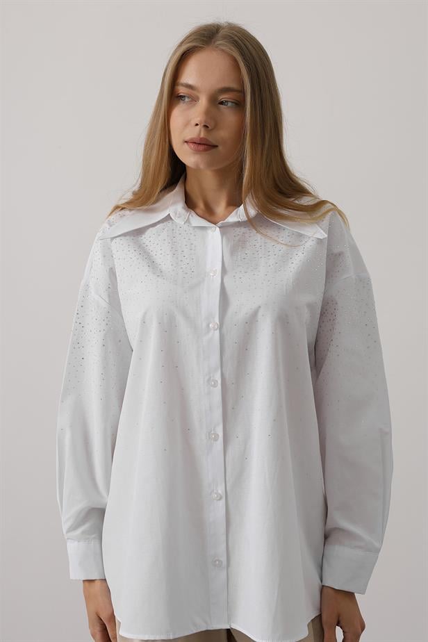 RYN Studded Pointed Collar Shirt - White - Carrara