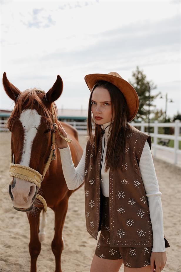 RYN Studded Suede Vest - Mink - Tulancingo