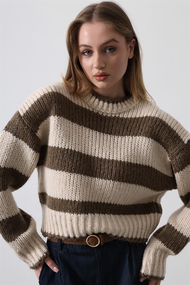 RYN sweater - Coffee - Calgary