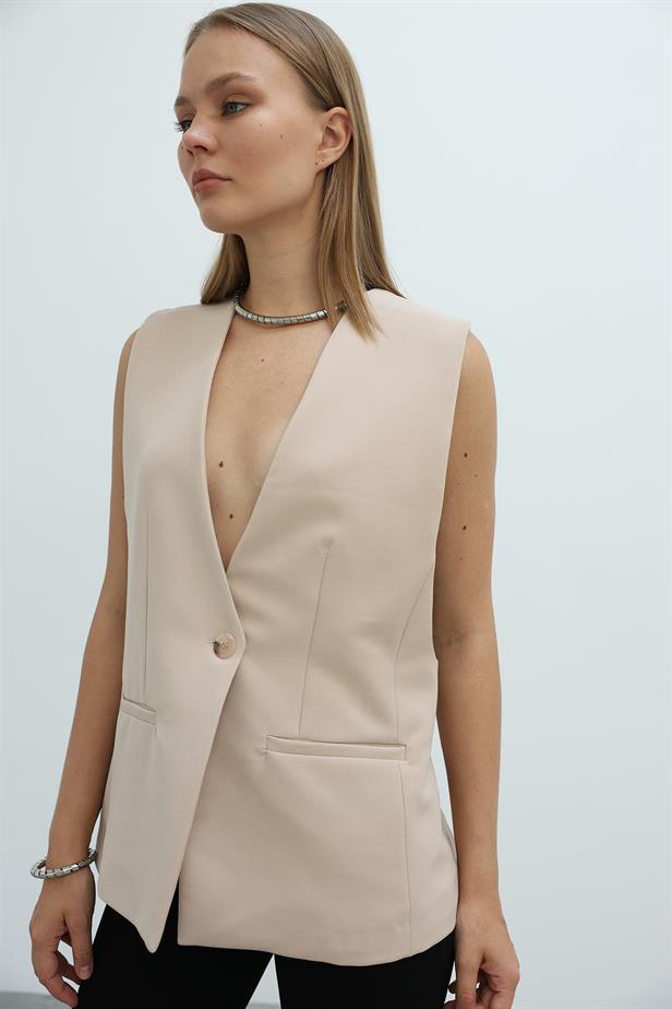 RYN Long Buttoned Vest - Stone - Saanich