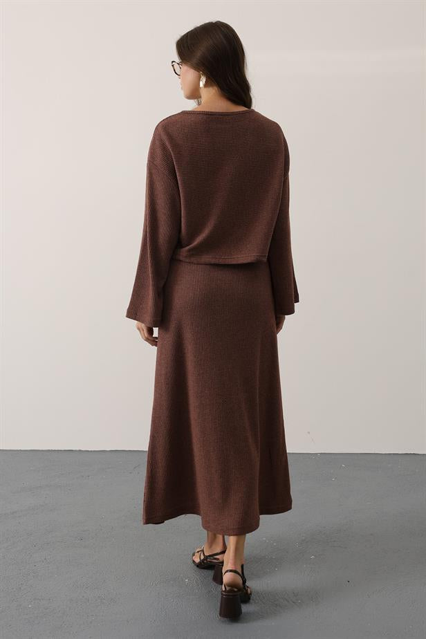 RYN LONG SLEEVE BLOUSE SKIRT SUIT - Brown - Córdoba