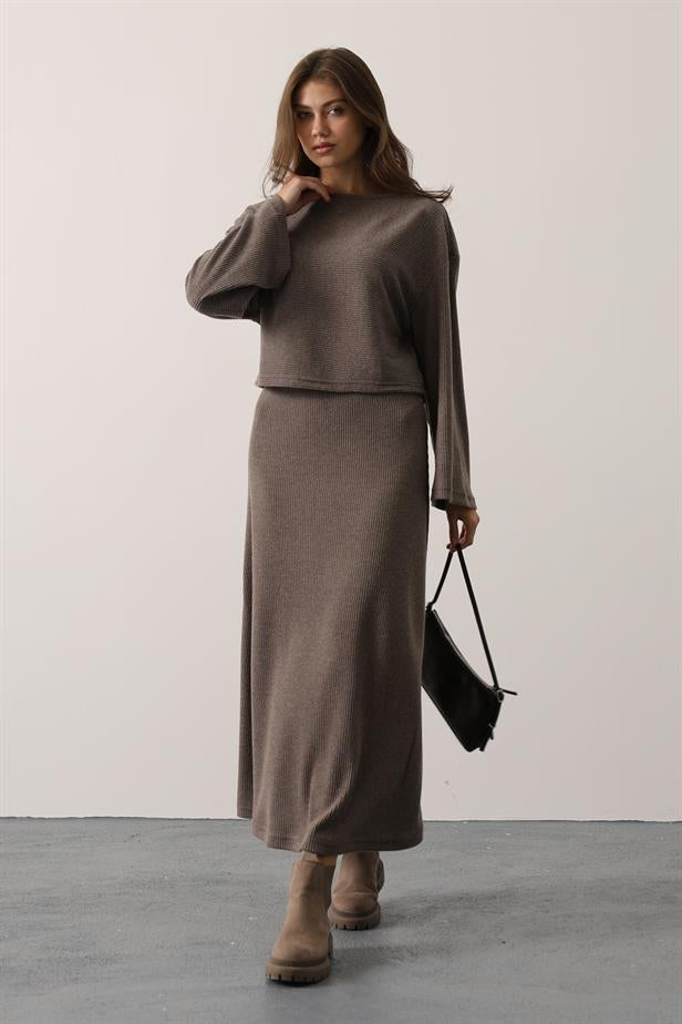 RYN LONG SLEEVE BLOUSE SKIRT SUIT - Mink - Issy-les-Moulineaux