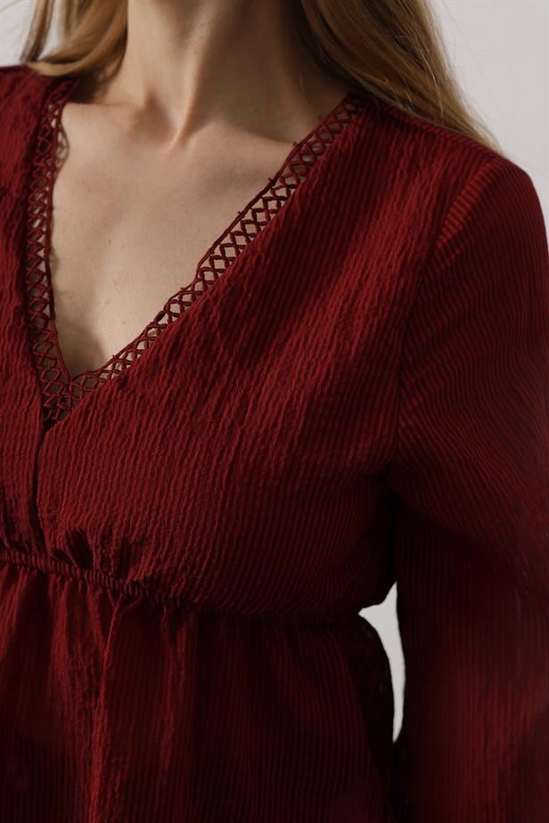 RYN V-Neck Lace Blouse - Burgundy - Gisborne