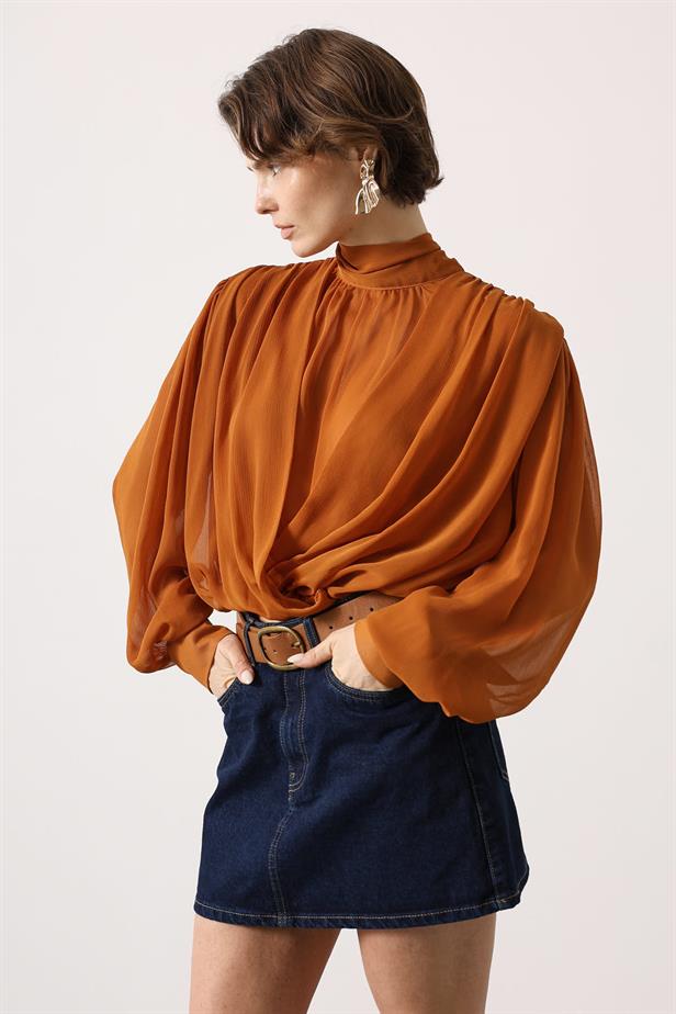 RYN VOLANLI DİK YAKA BLUZ - Camel - Abertawe