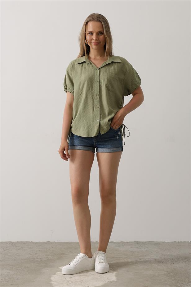 RYN Short Puff Sleeve Shirt with Shirred Sides - Khaki - Vila Verde