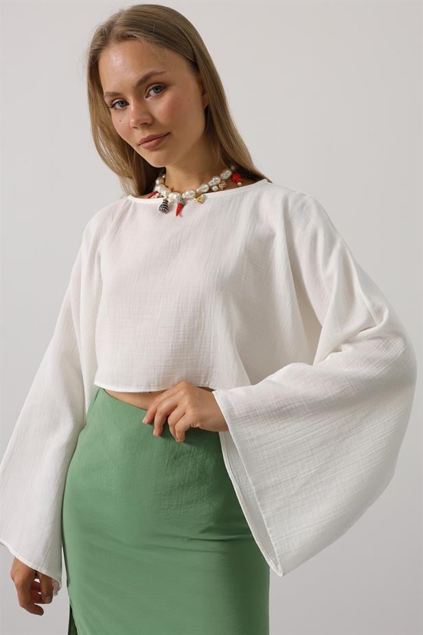 RYN BAT SLEEVE CROP BLOUSE - White - Rimouski