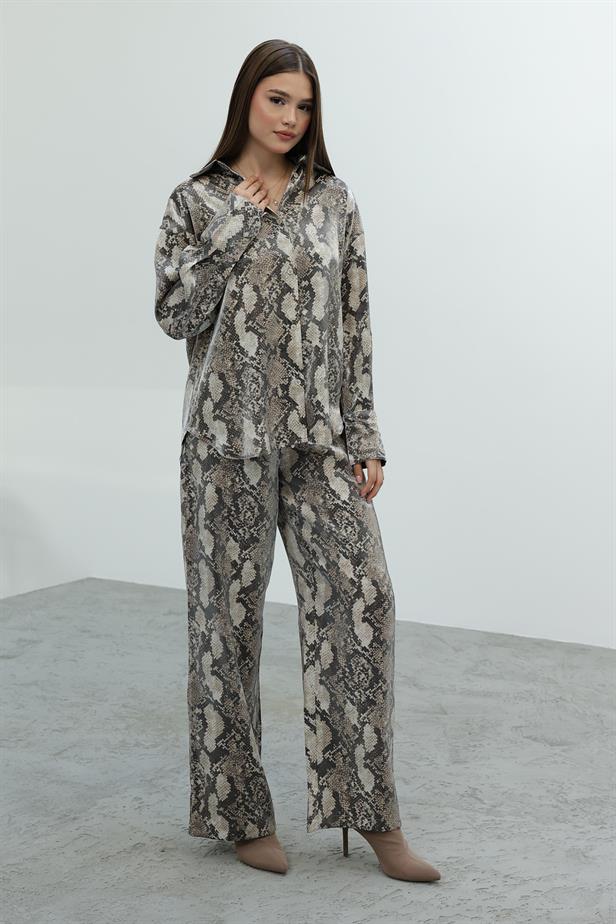 RYN Snake Printed Set - Beige - Newmarket