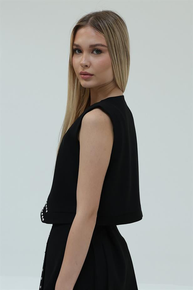 RYN Studded Vest - Black - Angers