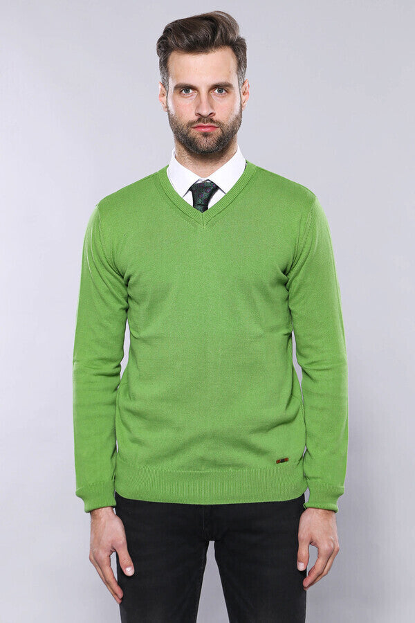 WSS V Neck Dark Green Sweater  - Drobeta-Turnu Severin